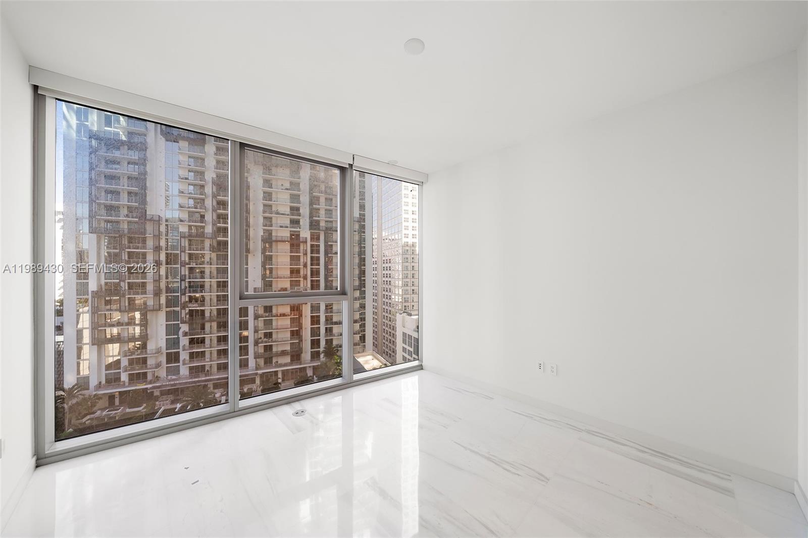 300 Biscayne Blvd Way #1904C, Miami FL 33131