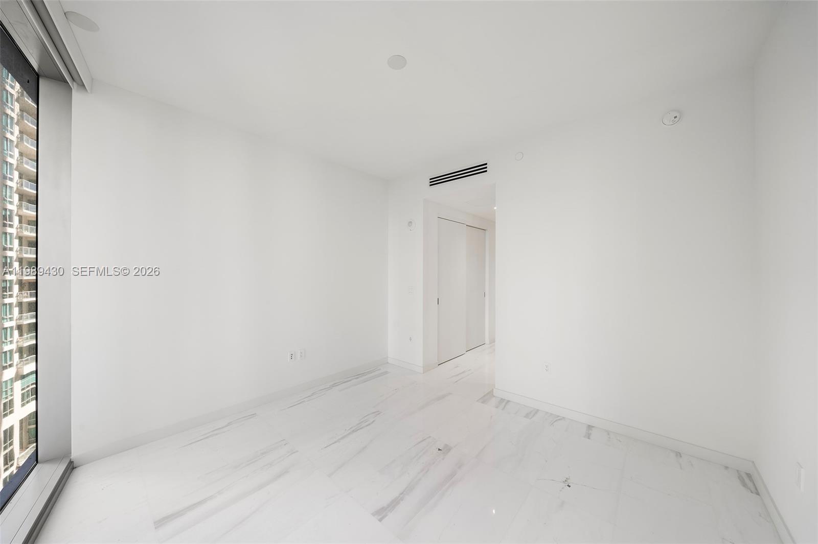 300 Biscayne Blvd Way #1904C, Miami FL 33131
