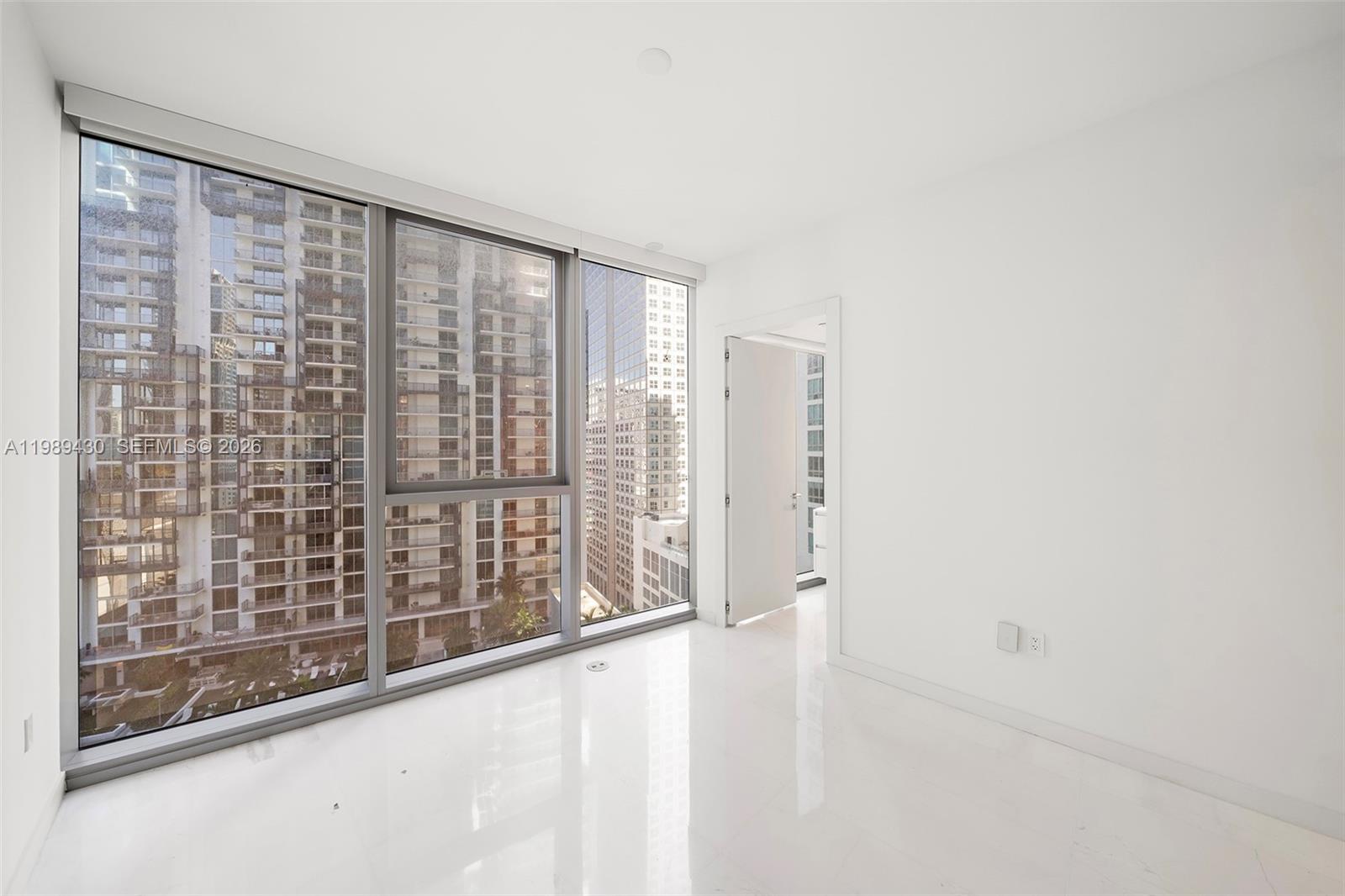 300 Biscayne Blvd Way #1904C, Miami FL 33131
