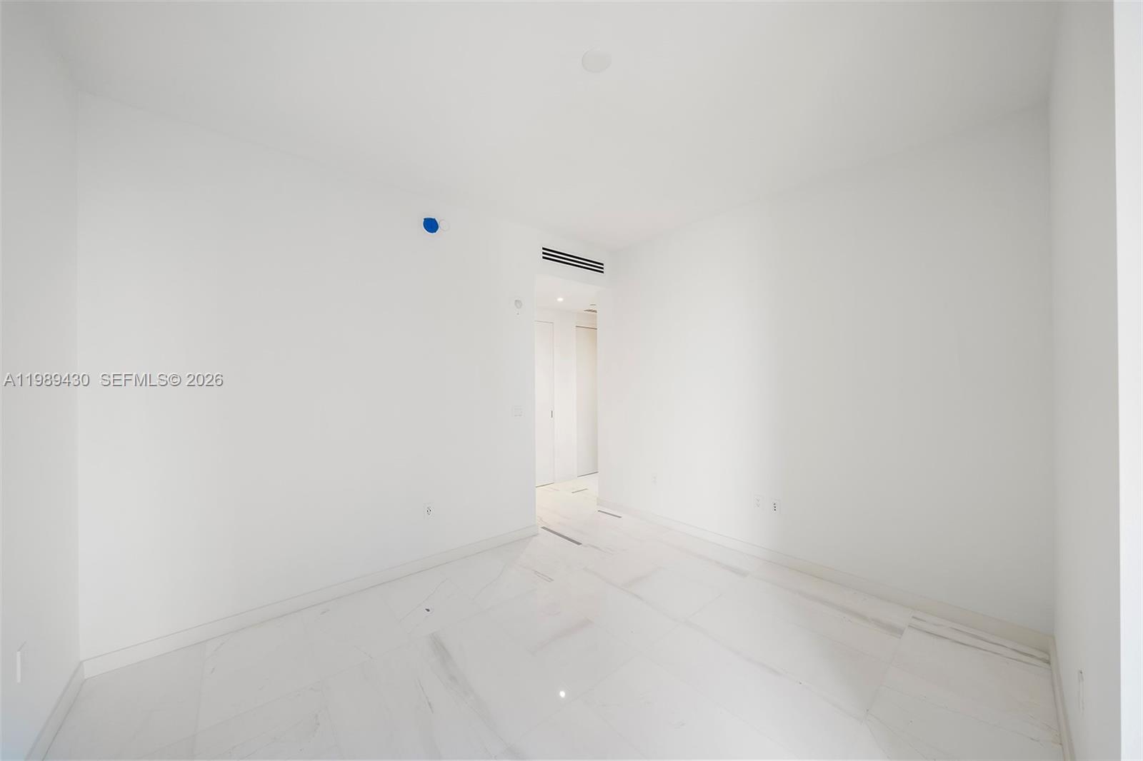300 Biscayne Blvd Way #1904C, Miami FL 33131
