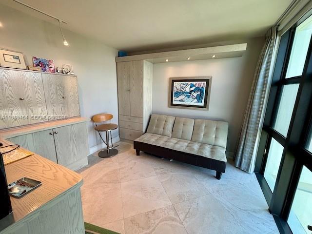 1111 Crandon Blvd #C902, Key Biscayne FL 33149