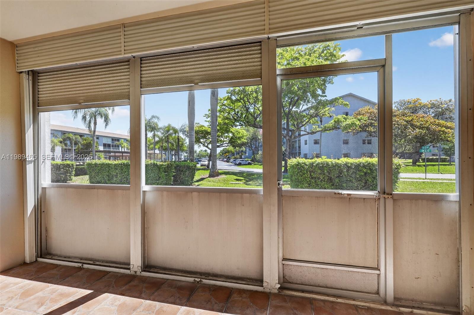 12500 SW 5th Ct #109M, Pembroke Pines FL 33027