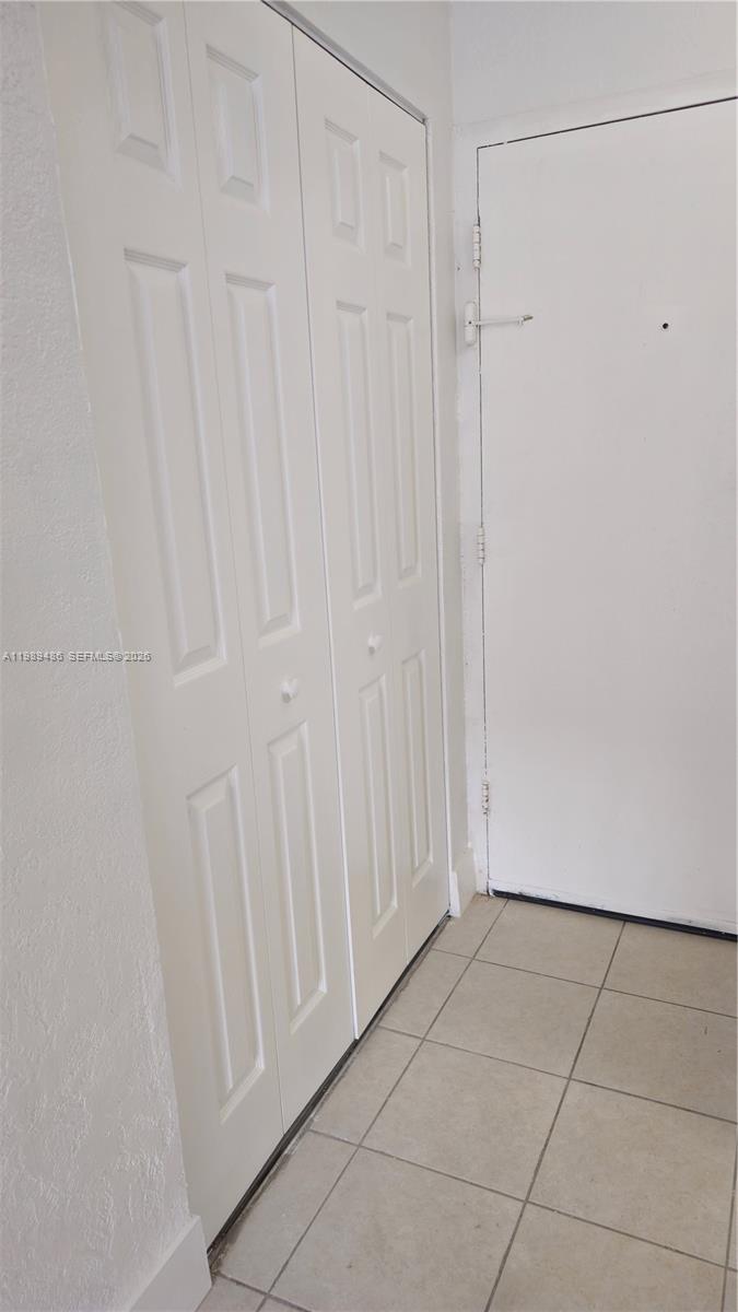 4550 NW 9th St #505E, Miami FL 33126