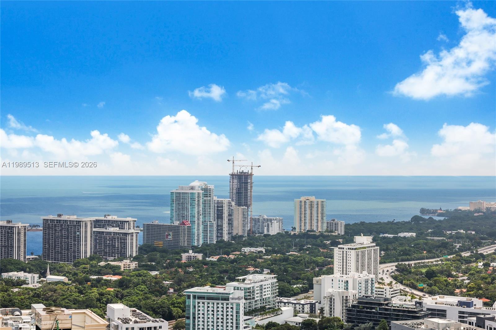 88 SW 7th St #4101, Miami FL 33130
