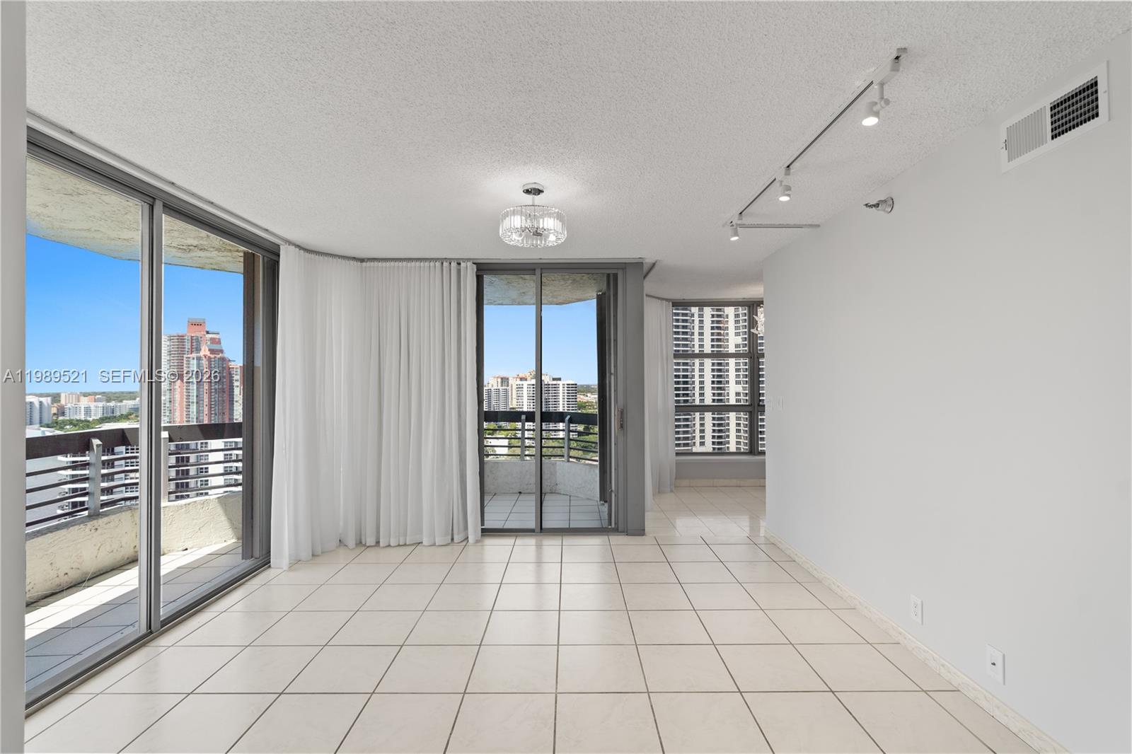 19101 NE 36th Ct #2405, Aventura FL 33180