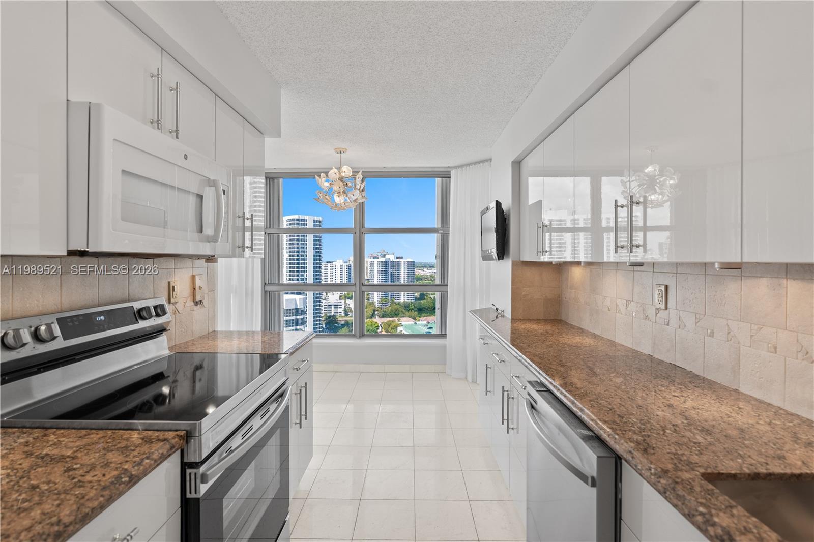 19101 NE 36th Ct #2405, Aventura FL 33180