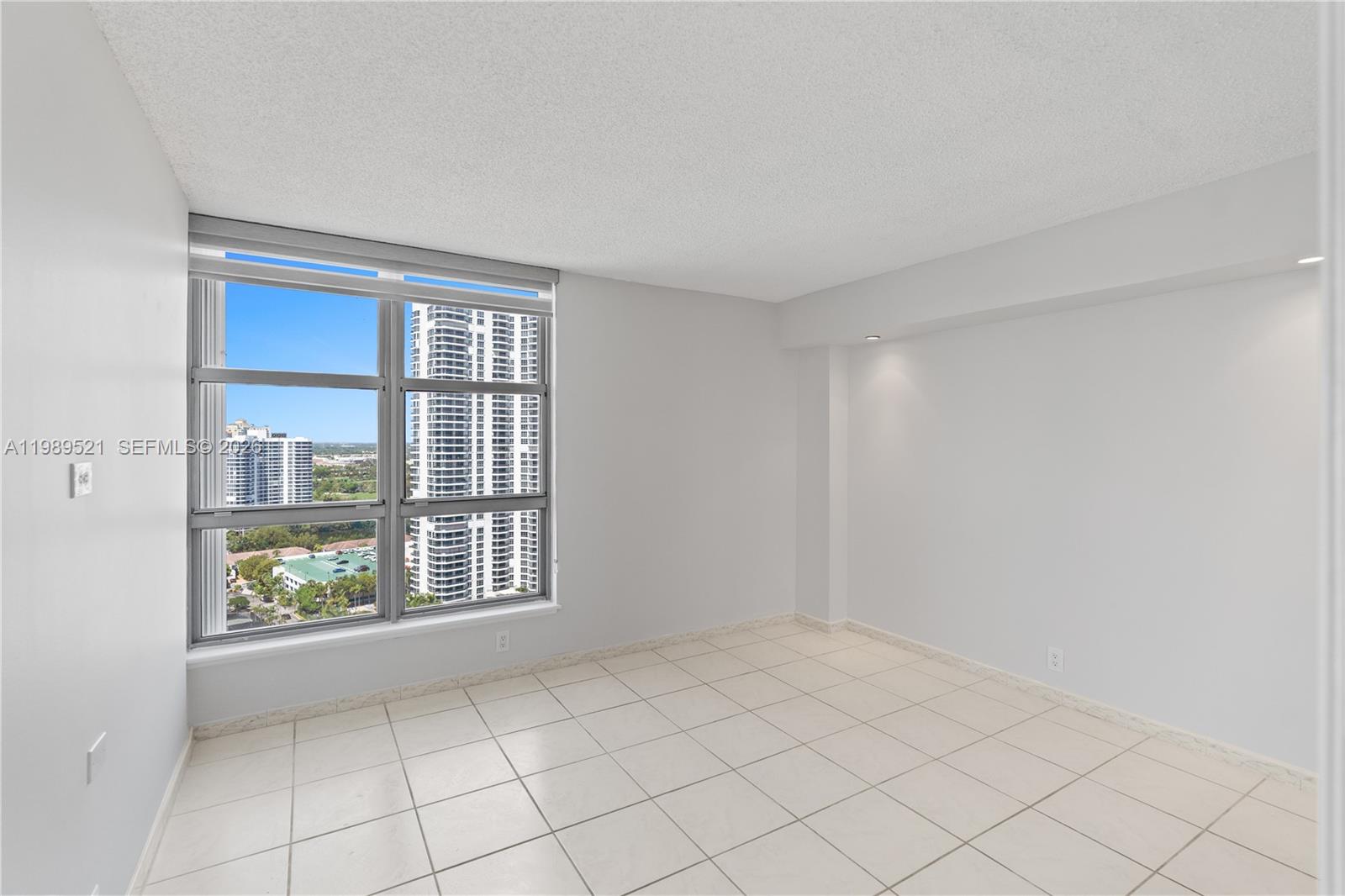 19101 NE 36th Ct #2405, Aventura FL 33180