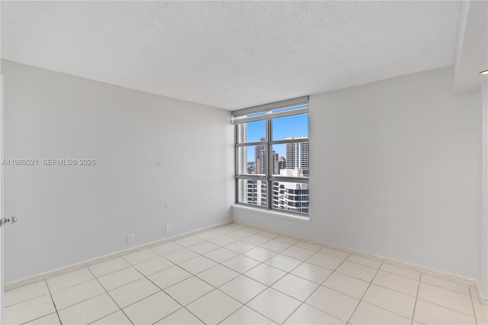 19101 NE 36th Ct #2405, Aventura FL 33180