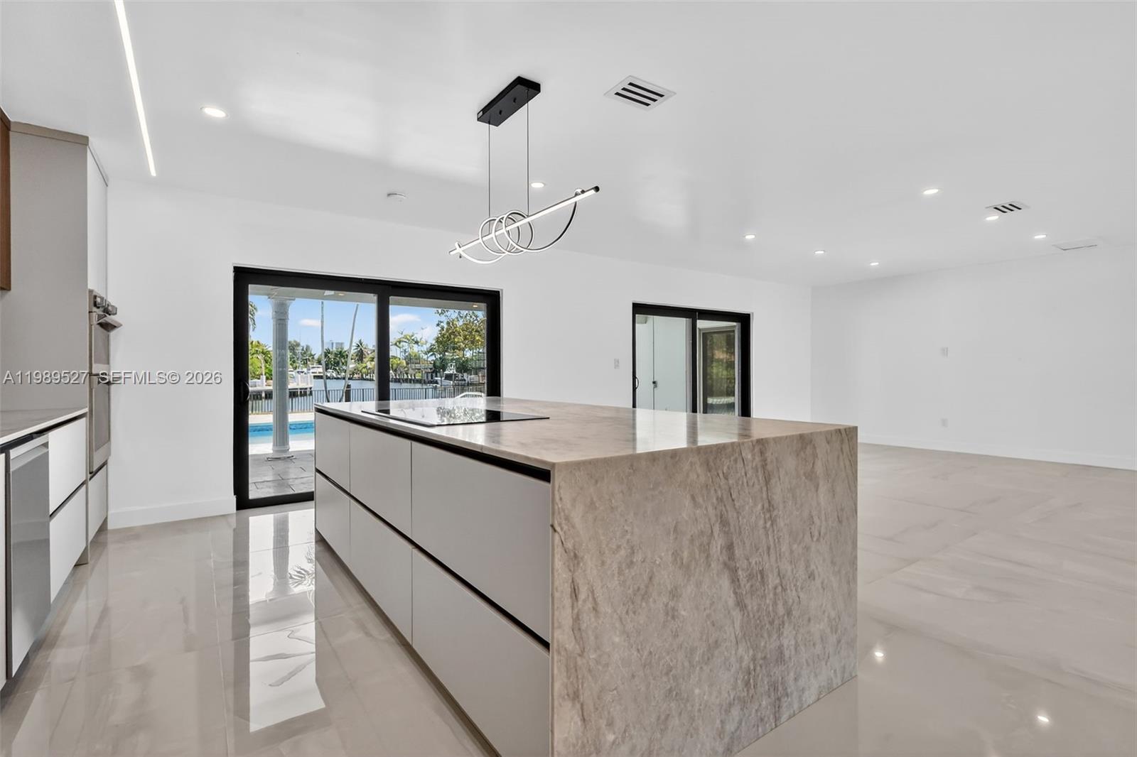 607 Layne Blvd, Hallandale Beach FL 33009