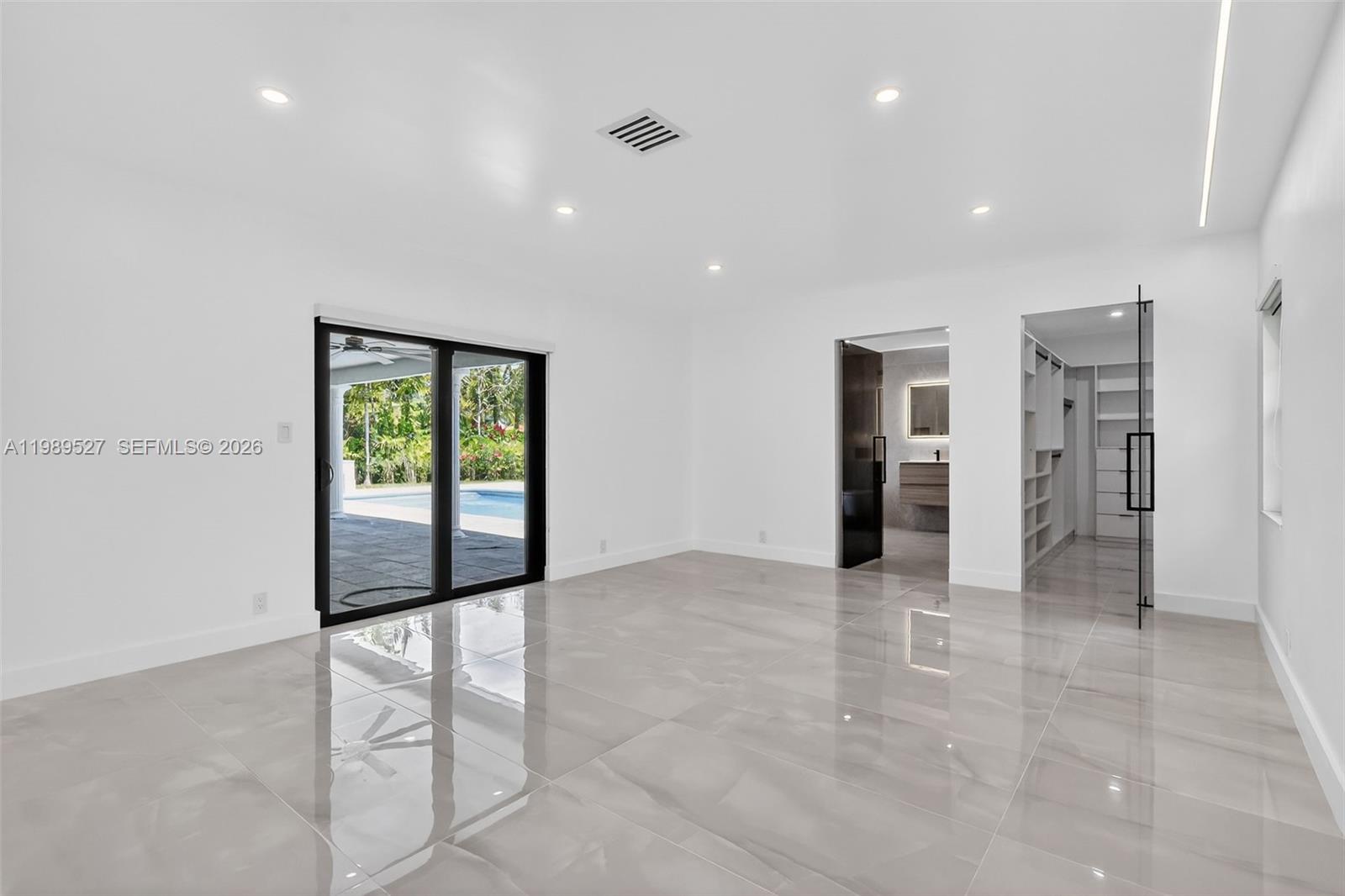 607 Layne Blvd, Hallandale Beach FL 33009