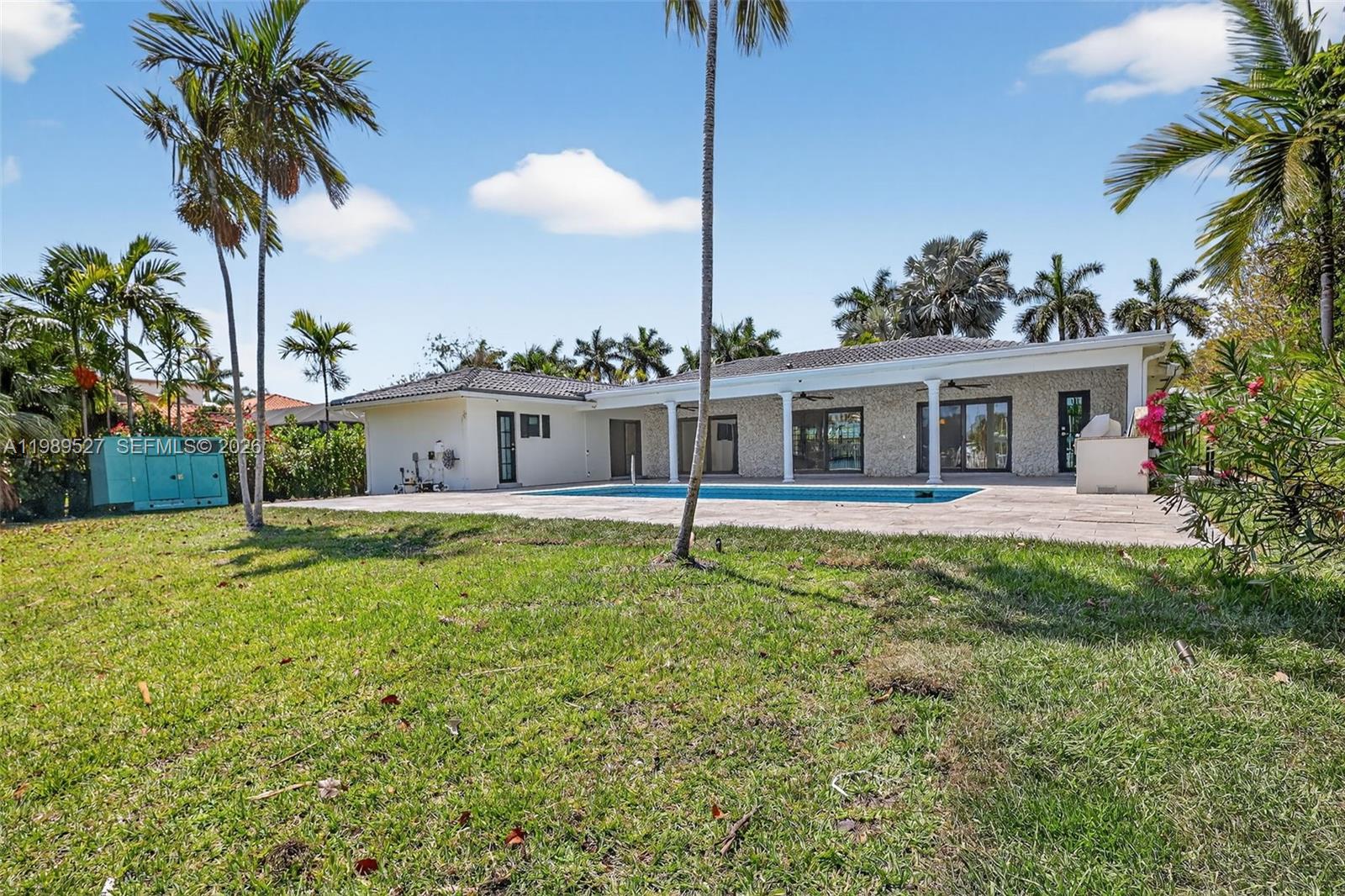 607 Layne Blvd, Hallandale Beach FL 33009
