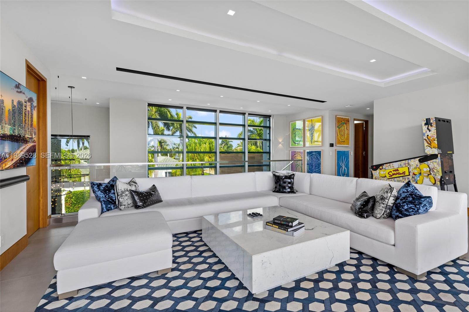 650 Royal Plaza Dr, Fort Lauderdale FL 33301