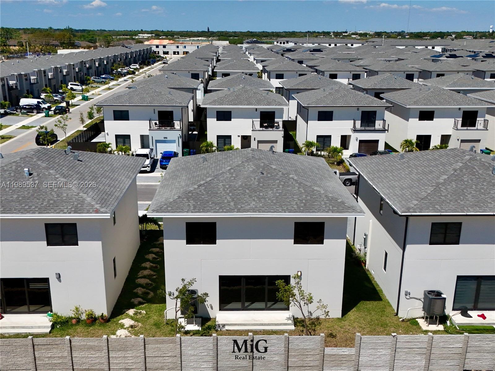 1374 NW 1st St, Florida City FL 33034