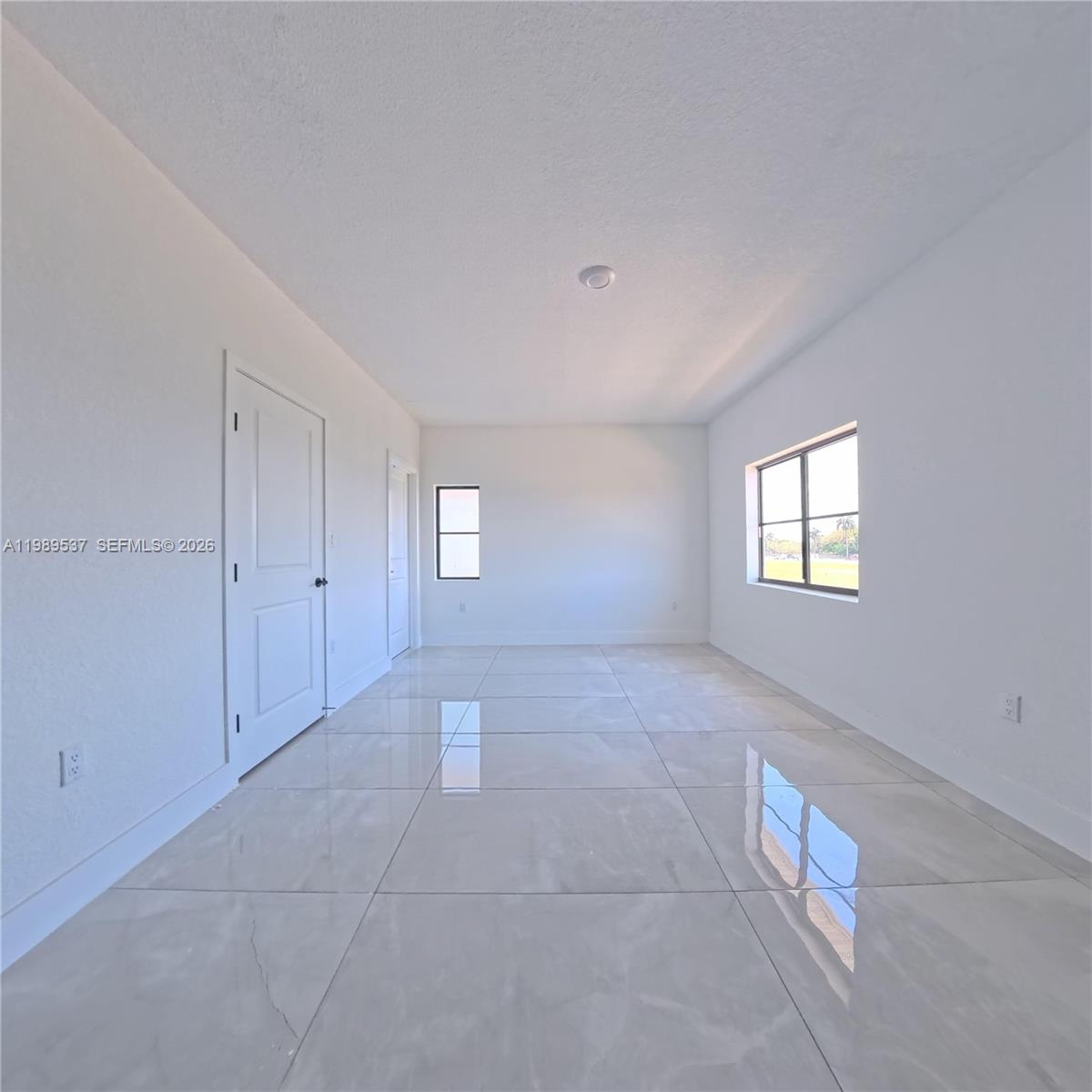 1374 NW 1st St, Florida City FL 33034
