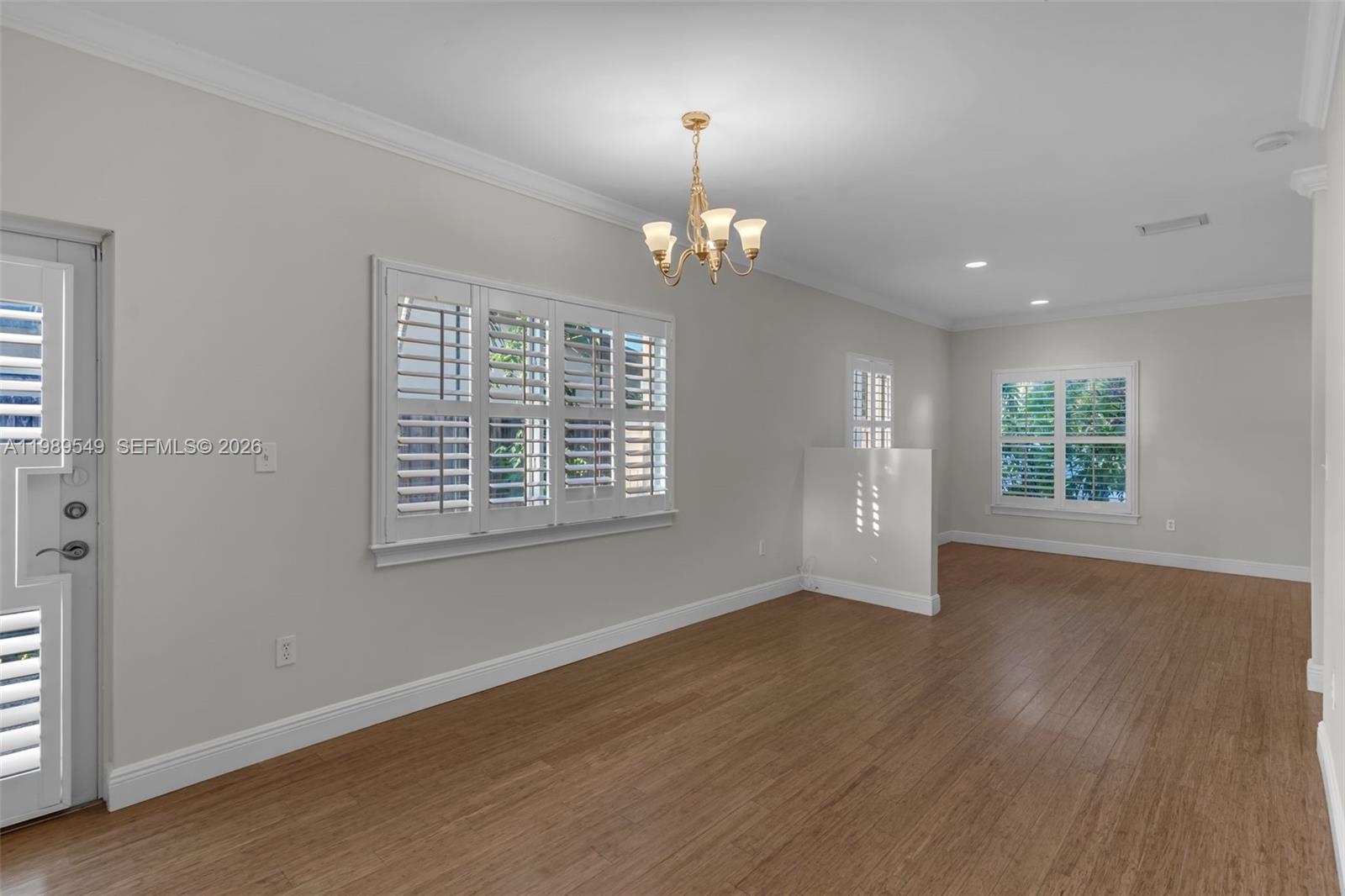 7048 SW 83rd Ct, Miami FL 33143
