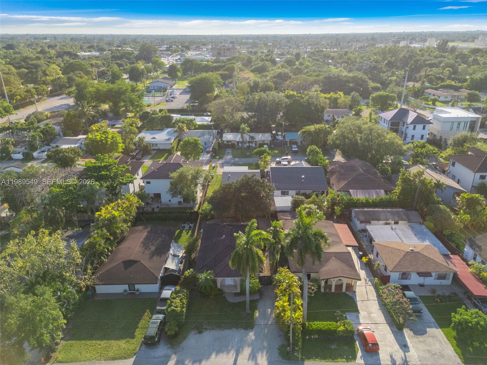 7048 SW 83rd Ct, Miami FL 33143