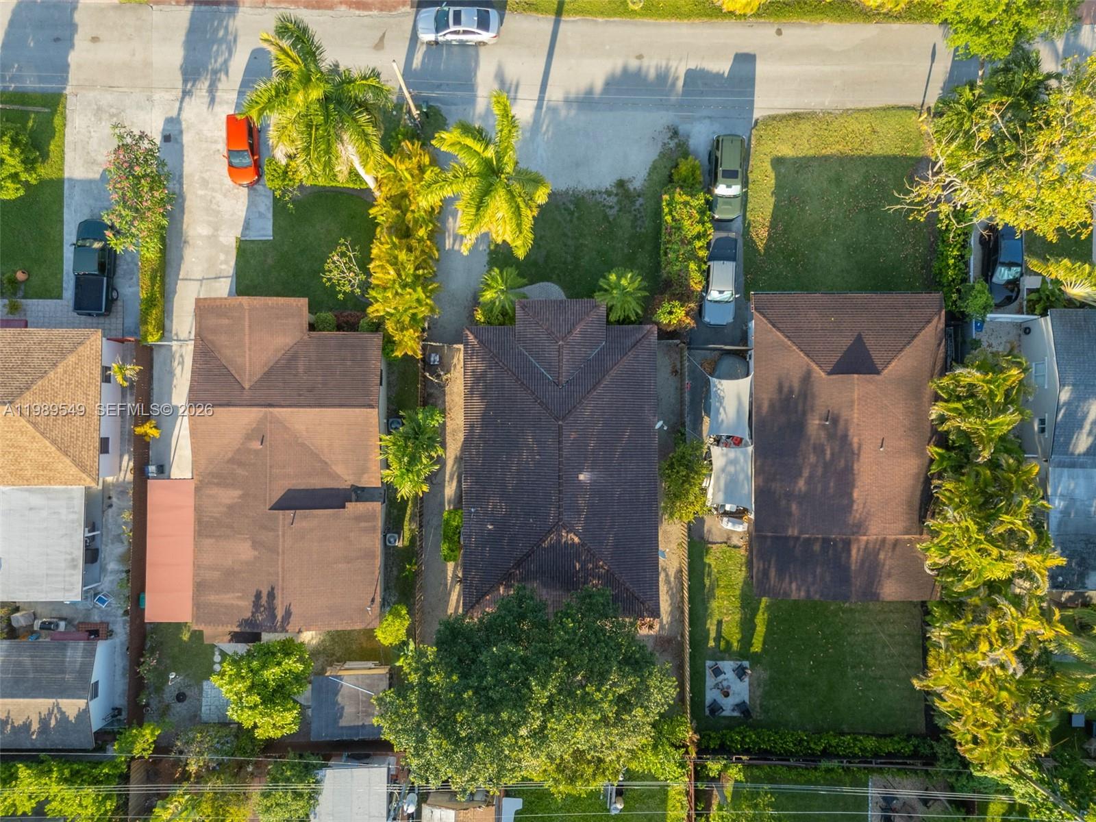 7048 SW 83rd Ct, Miami FL 33143