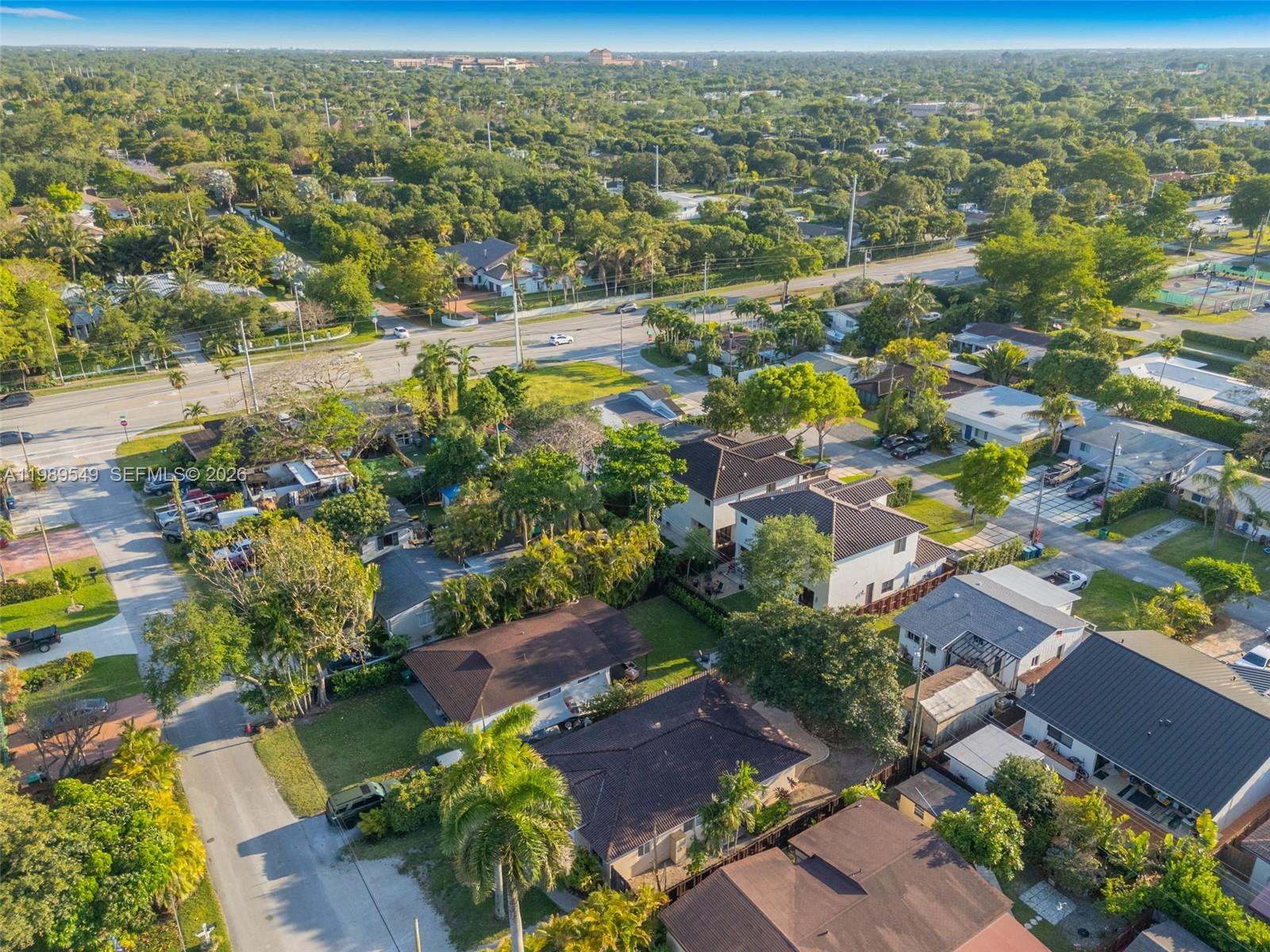 7048 SW 83rd Ct, Miami FL 33143