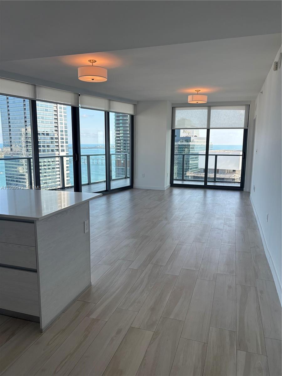1300 S Miami Ave #4005, Miami FL 33130