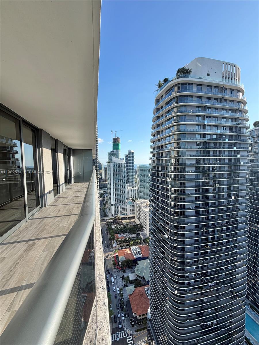 Miami FL 33130 - A11989574