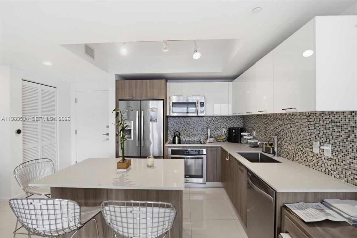 5300 Paseo Blvd #1803, Doral FL 33166