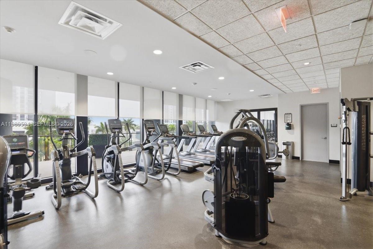 5300 Paseo Blvd #1803, Doral FL 33166