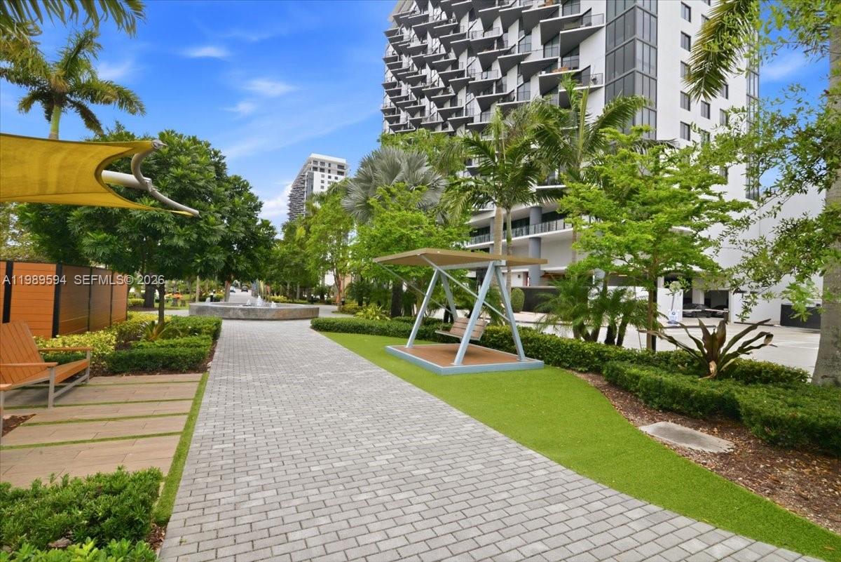5300 Paseo Blvd #1803, Doral FL 33166