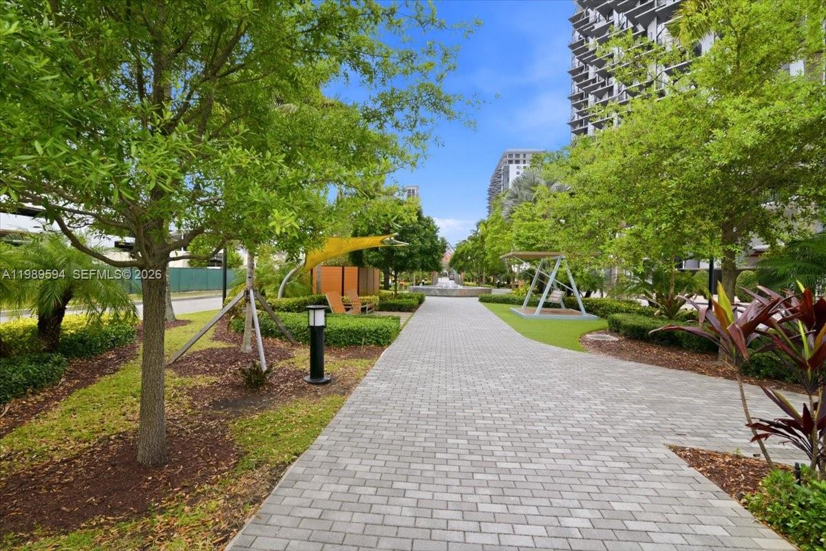 5300 Paseo Blvd #1803, Doral FL 33166