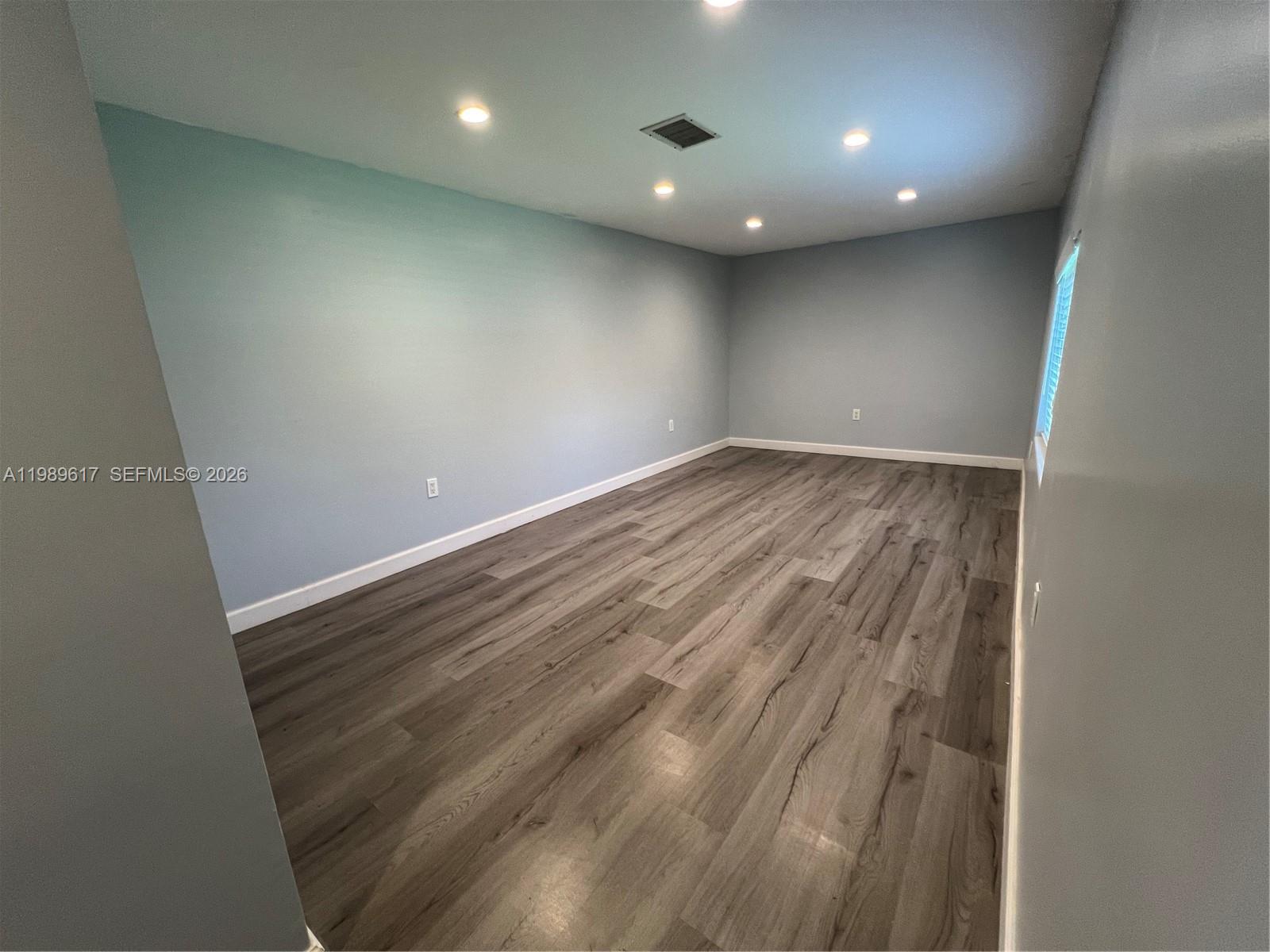 432 Palmetto Dr #0, Miami Springs FL 33166