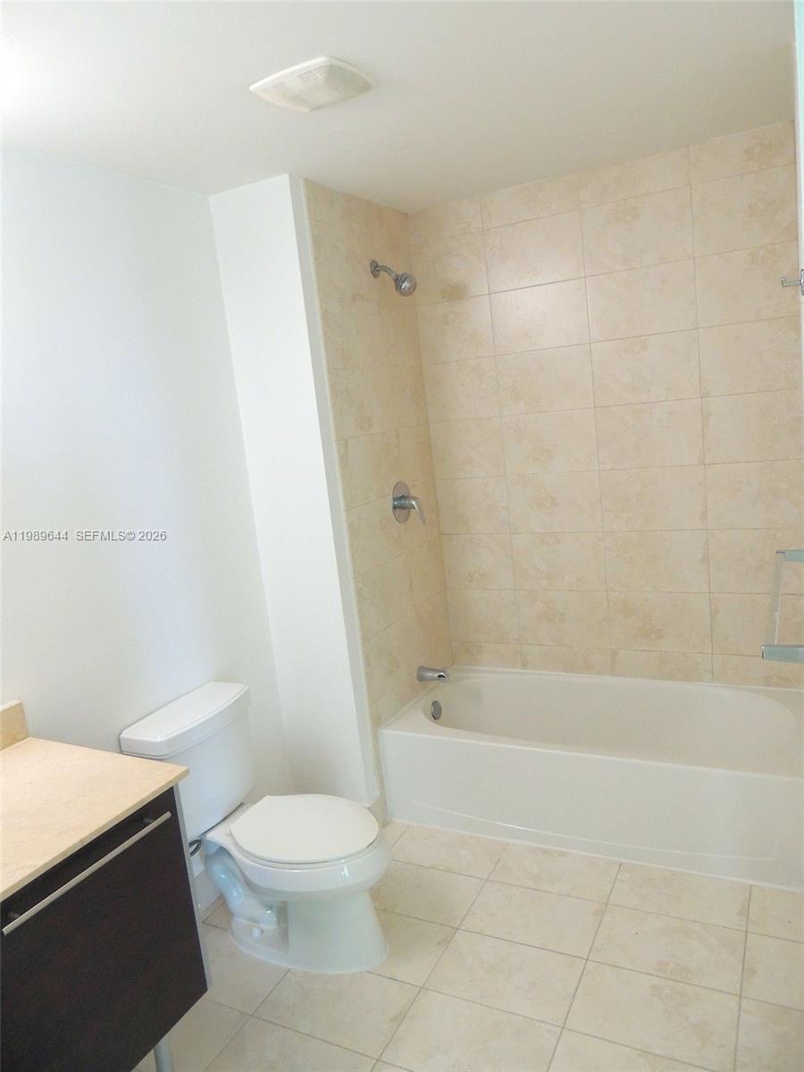 1900 N Bayshore Dr #4117, Miami FL 33132