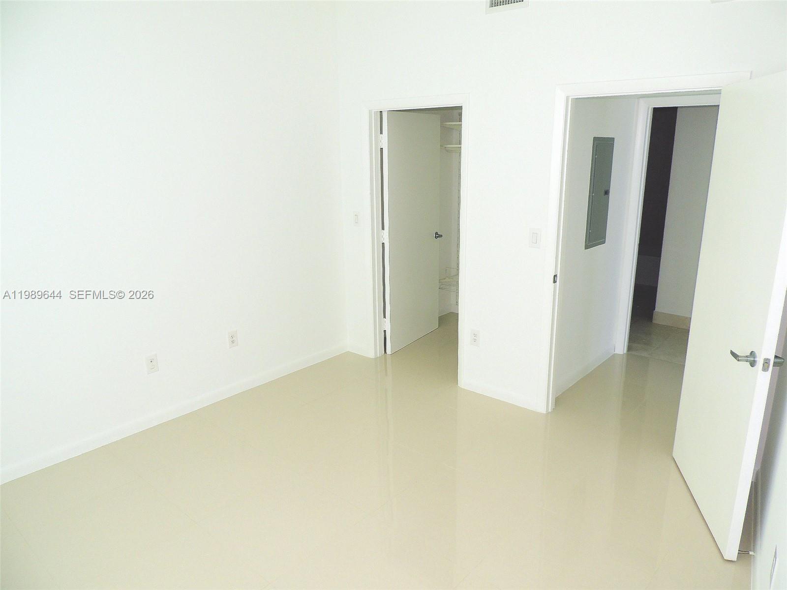 1900 N Bayshore Dr #4117, Miami FL 33132