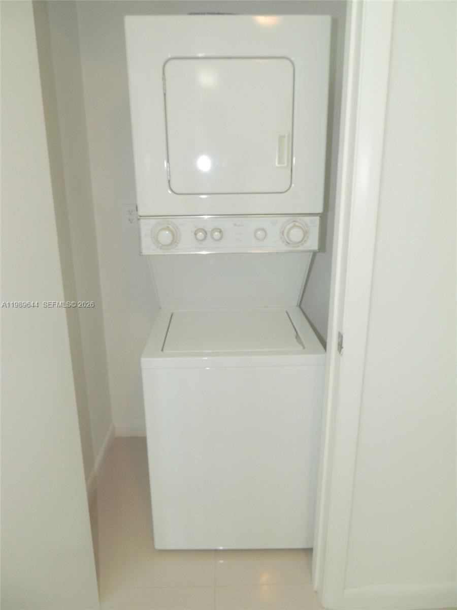 1900 N Bayshore Dr #4117, Miami FL 33132