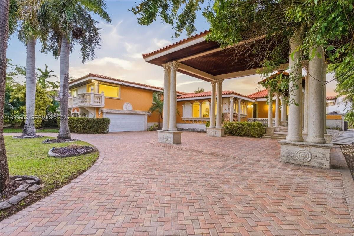 1249 Biscaya Dr, Surfside FL 33154