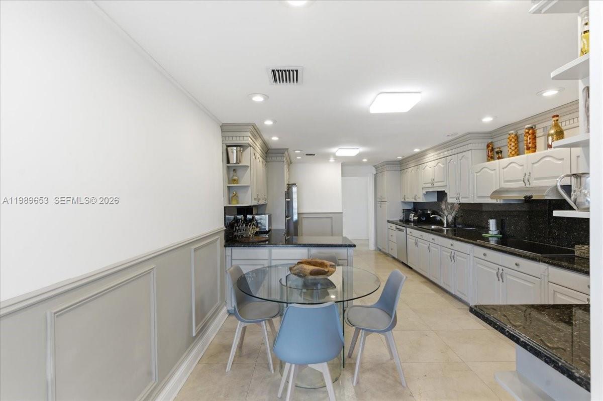 1249 Biscaya Dr, Surfside FL 33154