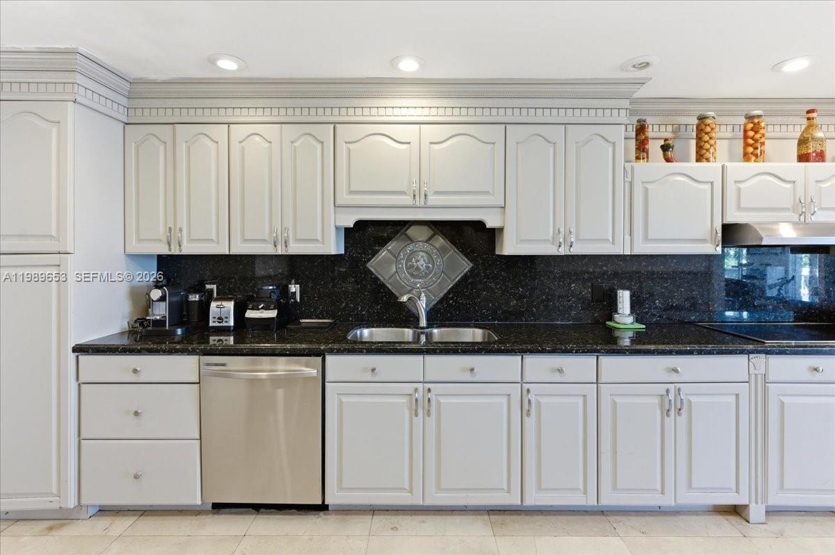 1249 Biscaya Dr, Surfside FL 33154