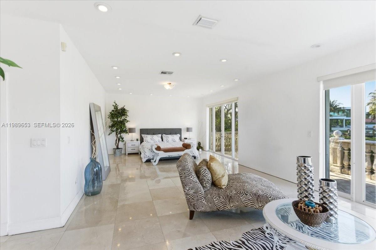 1249 Biscaya Dr, Surfside FL 33154
