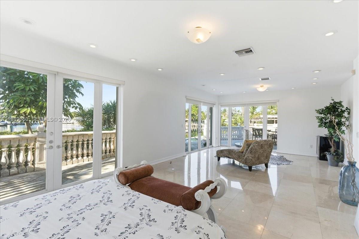 1249 Biscaya Dr, Surfside FL 33154