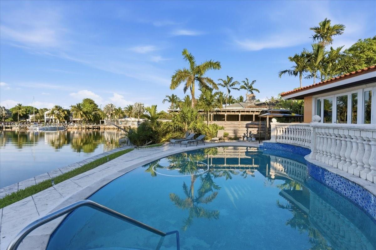 1249 Biscaya Dr, Surfside FL 33154