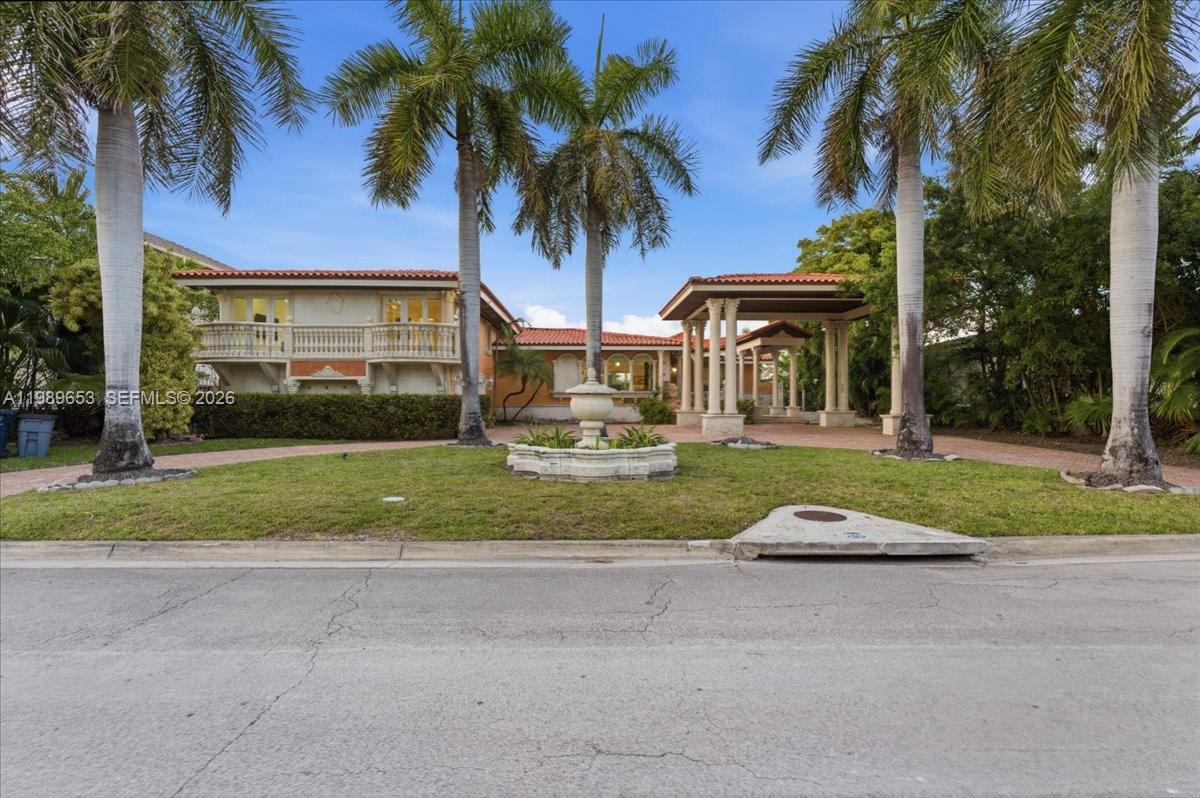 1249 Biscaya Dr, Surfside FL 33154