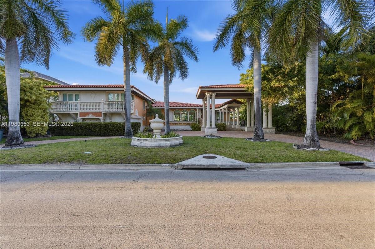 1249 Biscaya Dr, Surfside FL 33154