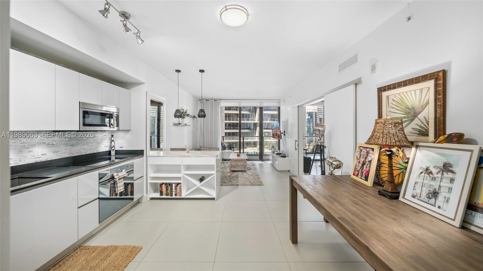 1010 Brickell Ave #2008, Miami FL 33131