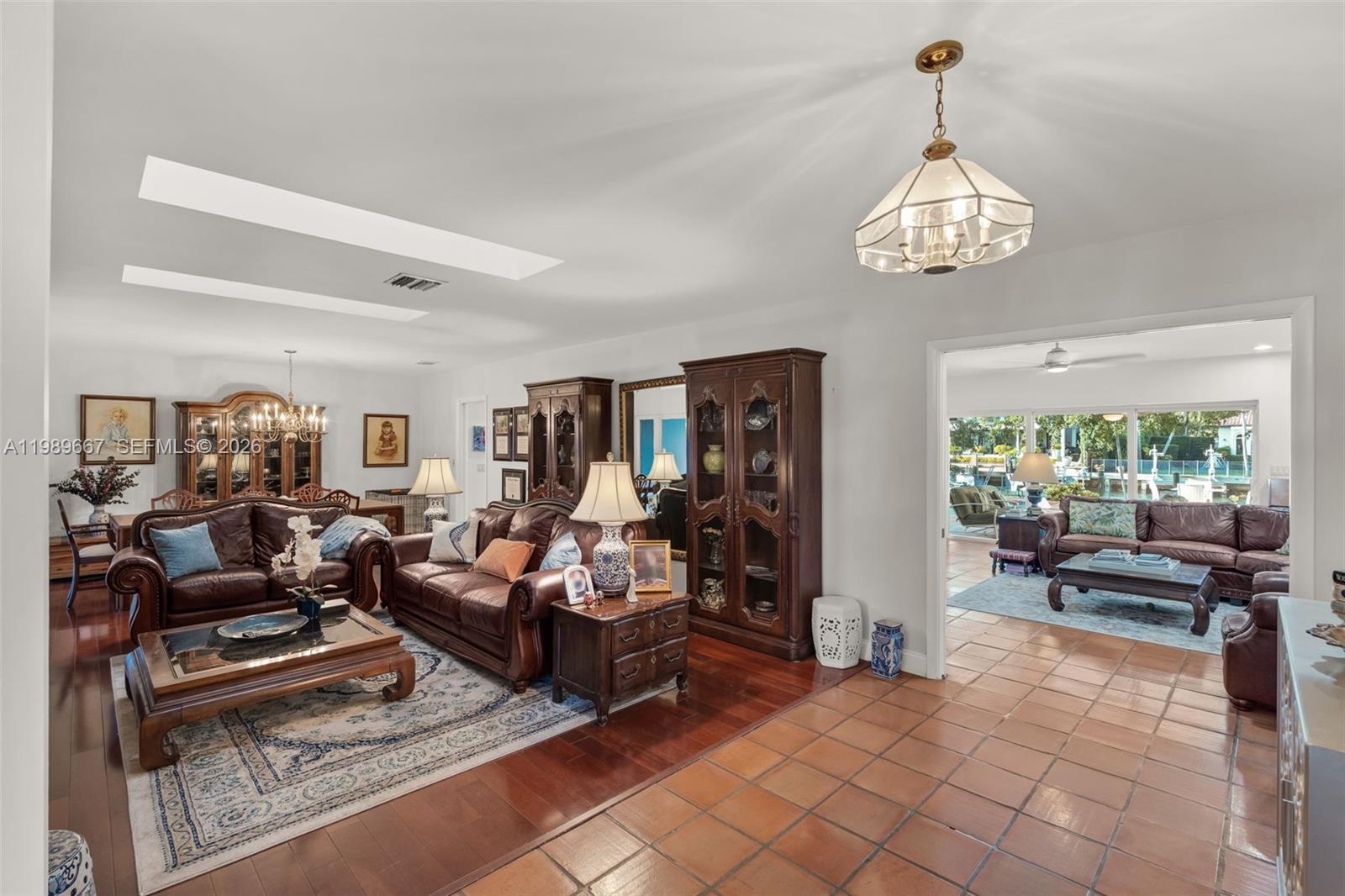 221 Knollwood Dr, Key Biscayne FL 33149