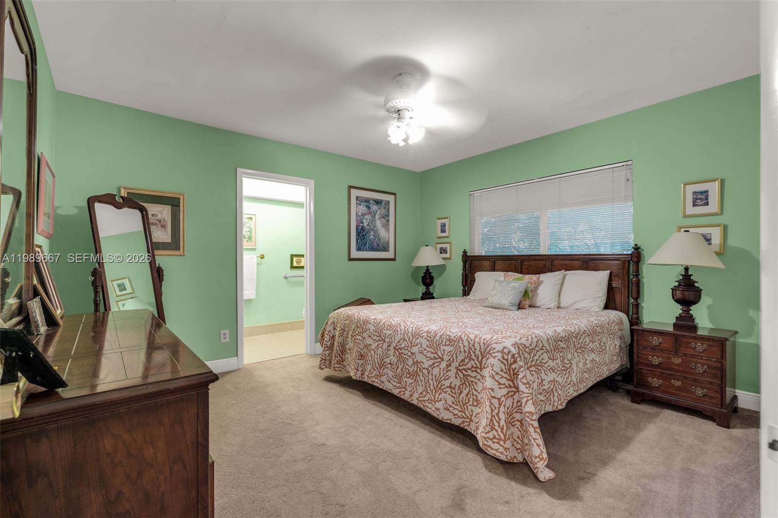 221 Knollwood Dr, Key Biscayne FL 33149