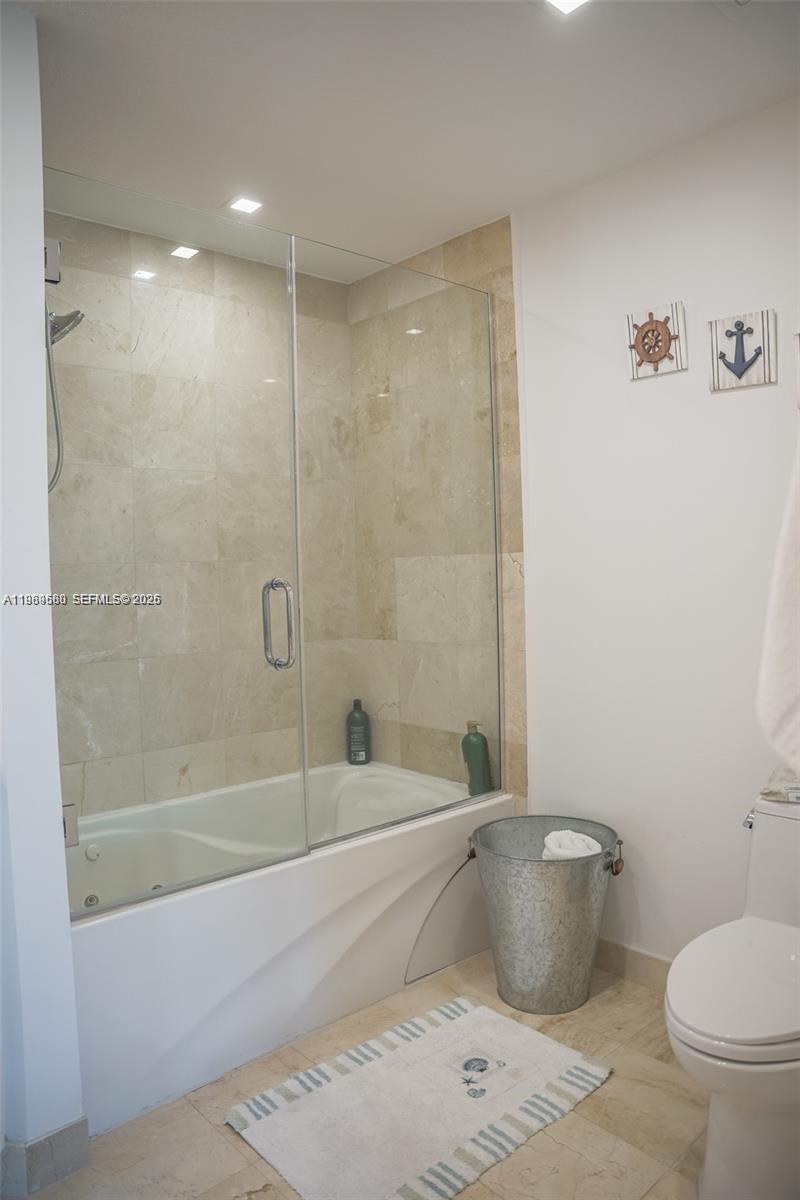 6515 Collins Ave #1709, Miami Beach FL 33141