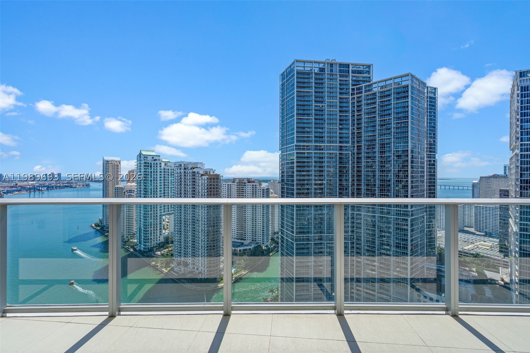 200 Biscayne Boulevard Way #3707, Miami FL 33131