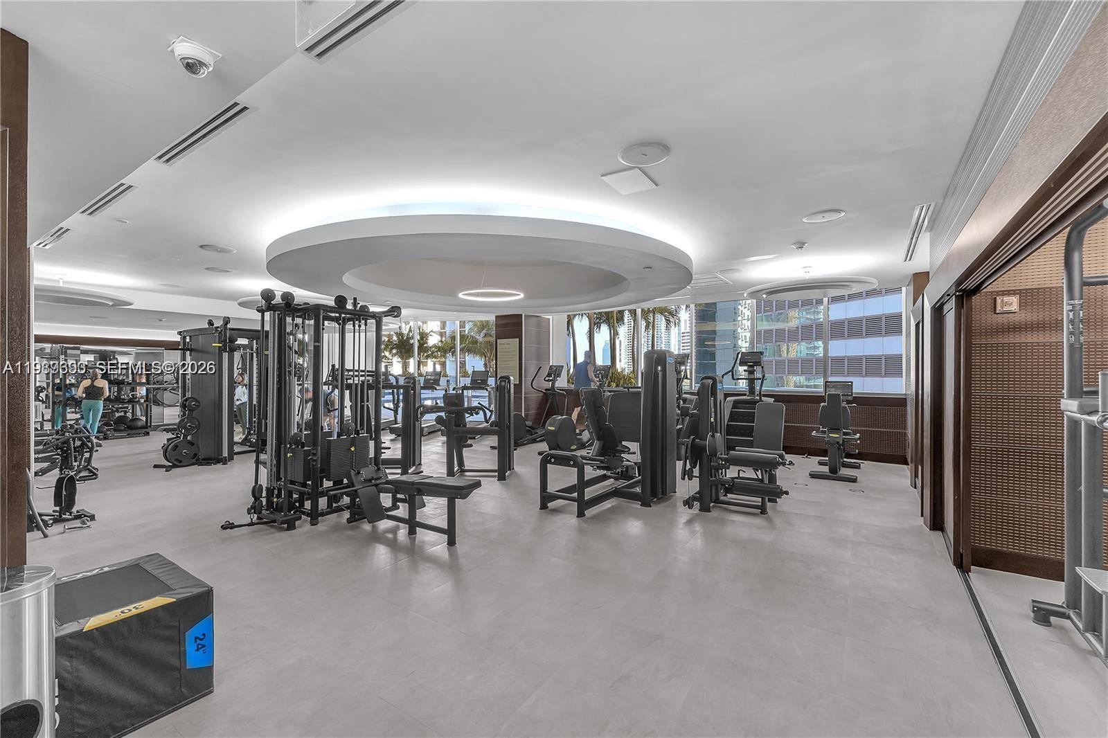 200 Biscayne Boulevard Way #3707, Miami FL 33131
