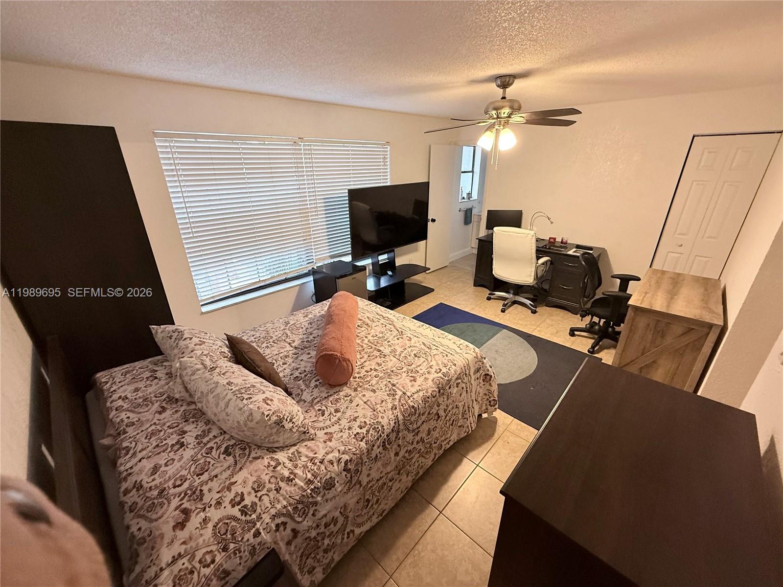 2381 SW 70th Ave #49, Davie FL 33317