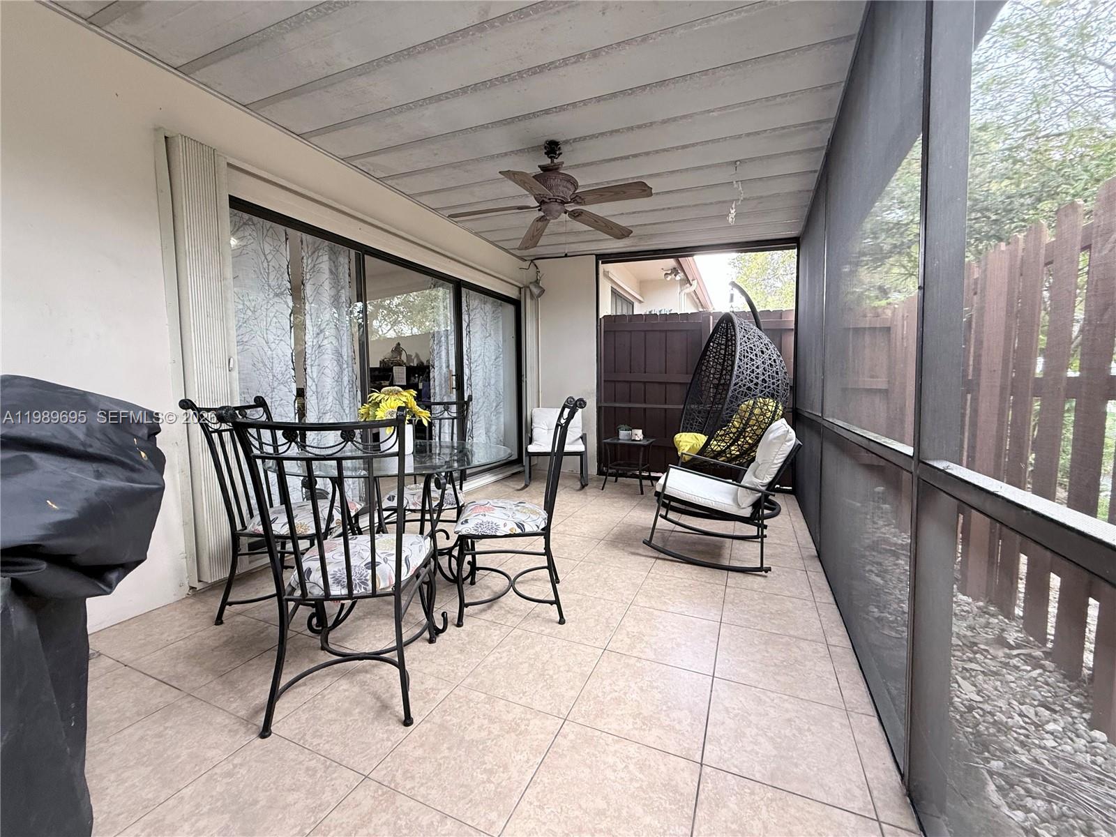 2381 SW 70th Ave #49, Davie FL 33317