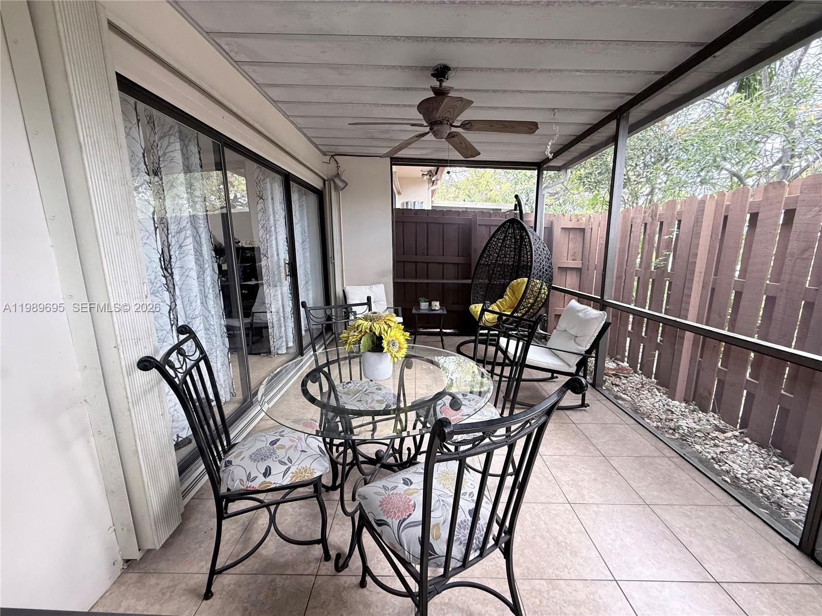 2381 SW 70th Ave #49, Davie FL 33317