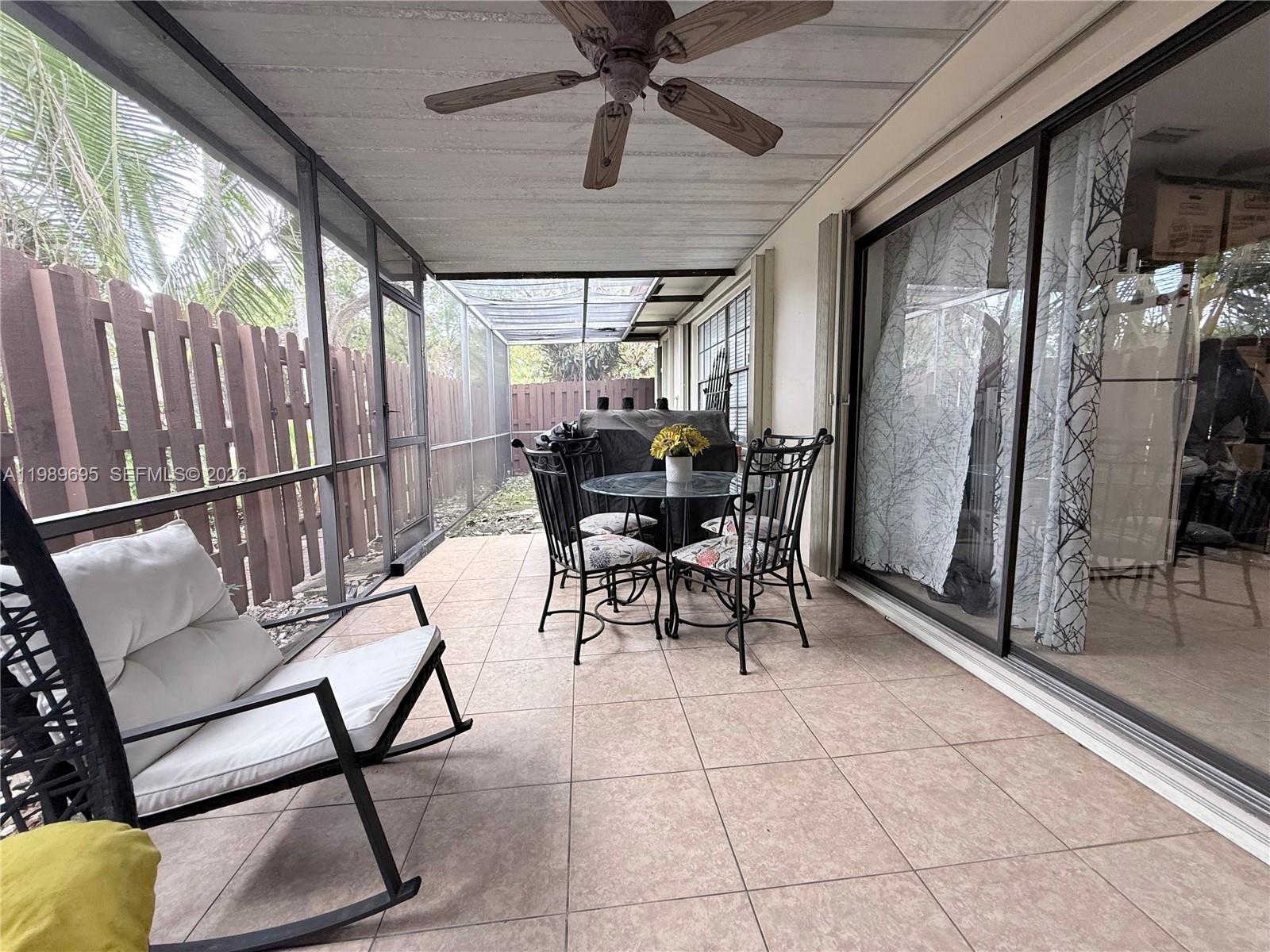 2381 SW 70th Ave #49, Davie FL 33317